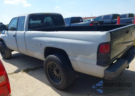 1995 Dodge Ram 2500 из США, поврежденный, VIN 3B7KC23W2SM173403
